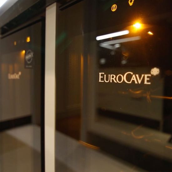 Weinbar - Temperierung und Aufbewahrung angebrochener Flaschen - 12 Flaschen