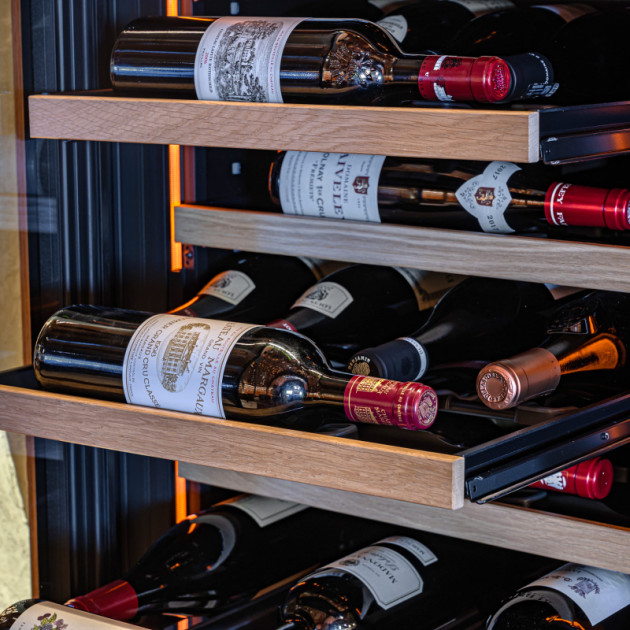 clayette-coulissante-bouteille-cave-a-vin-encastrable-inspiration-eurocave.jpg