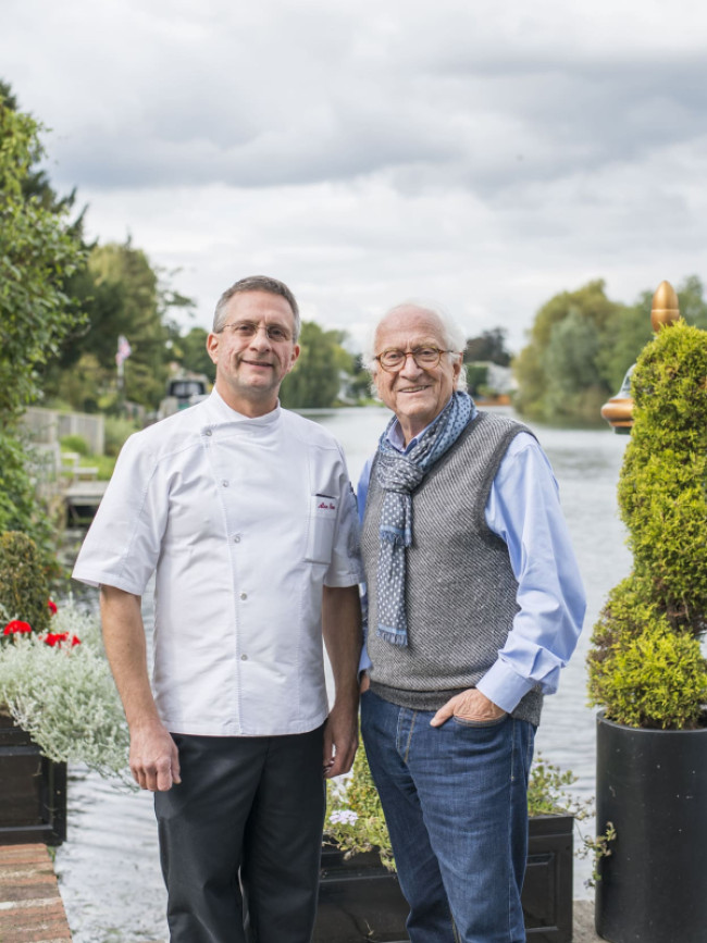 Michel Roux Sr, renommierter Sternekoch, entscheidet sich wieder für EuroCave - Foto: Michel Roux und sein Sohn Alain Roux v