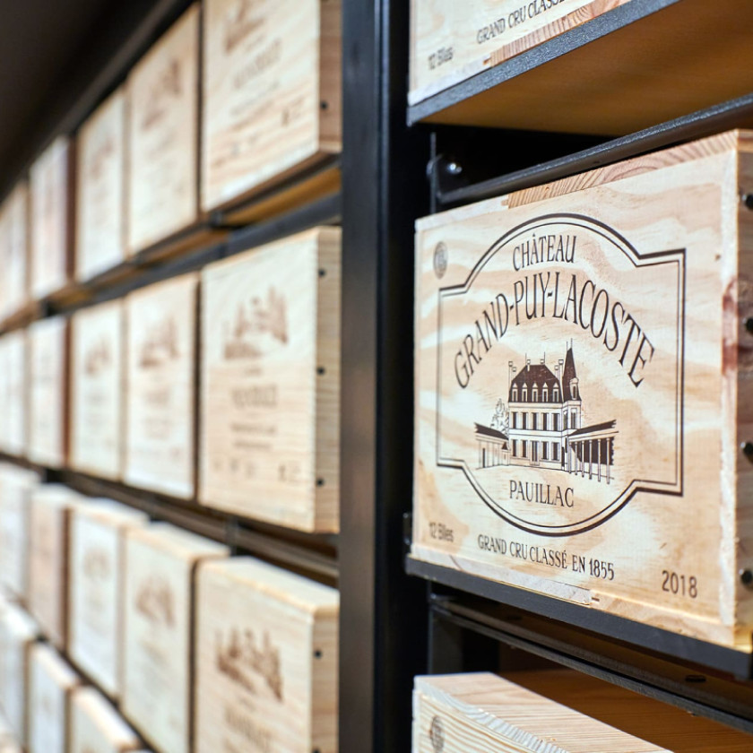 Modulorack - Château Teyssier St Émilion - Photo Denis Lacharme - Design by Touton Architectes